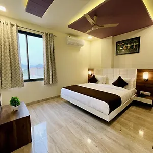 hotel-kartikey-nearby-monsoon-palace.udaipurhotels.org/