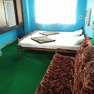 chakkalakkal-residency-chulliyode-road-sulthan-bathery.kerala-hotels.net/